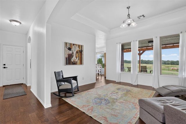 1765 Twin Spires Trail, Guthrie, OK 73044