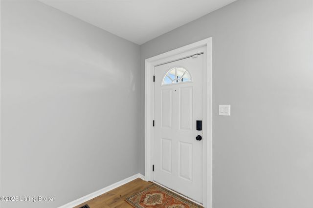 1042 S Shelby St, Louisville, KY 40203