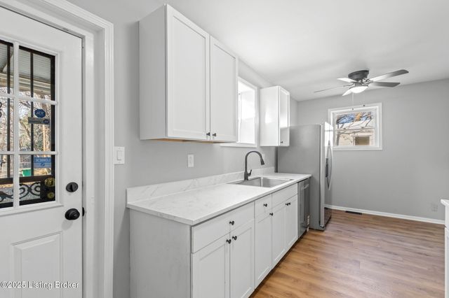 1042 S Shelby St, Louisville, KY 40203