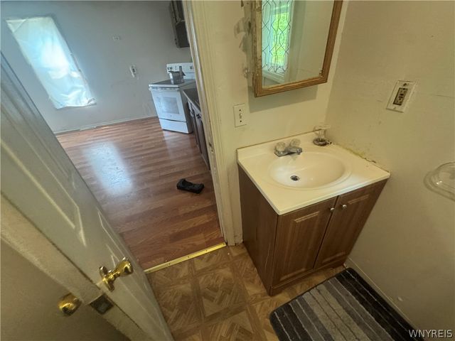 2814 10th Street, Niagara Falls, NY 14305
