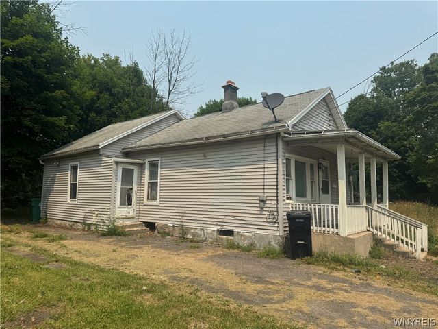 2814 10th Street, Niagara Falls, NY 14305