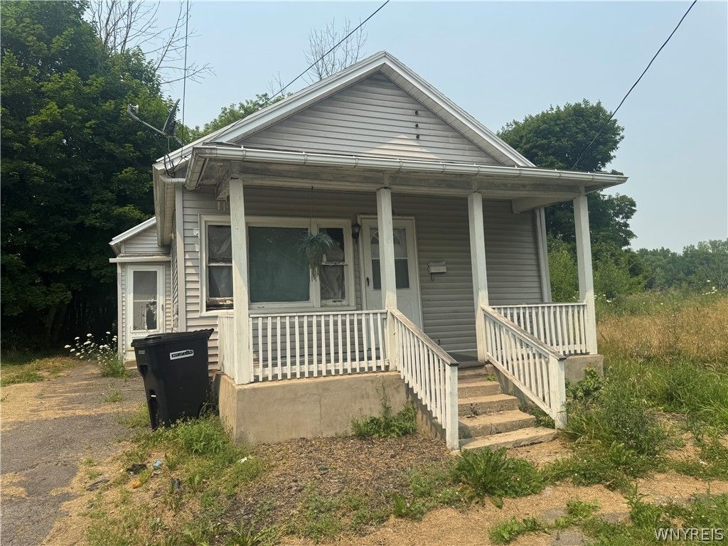 2814 10th Street, Niagara Falls, NY 14305