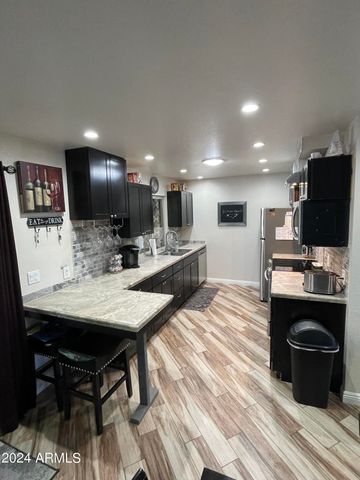 9110 W LONG HILLS Drive, Sun City, AZ 85351