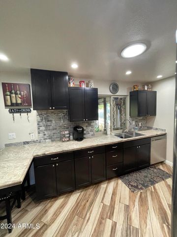 9110 W LONG HILLS Drive, Sun City, AZ 85351