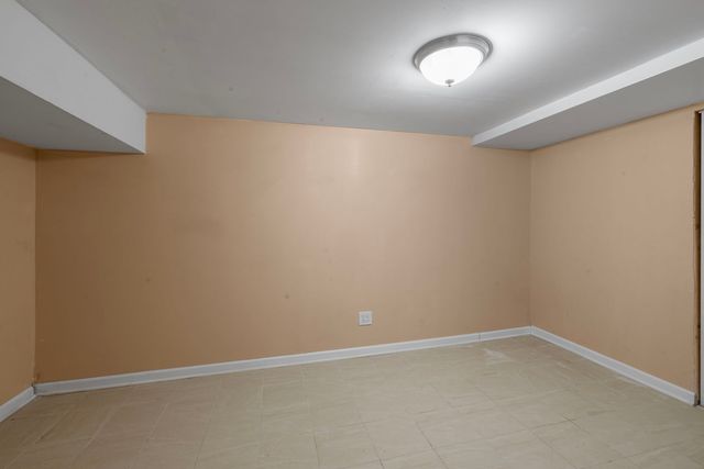 939 N Sleight Street, Naperville, IL 60563