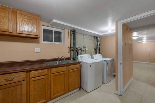 939 N Sleight Street, Naperville, IL 60563