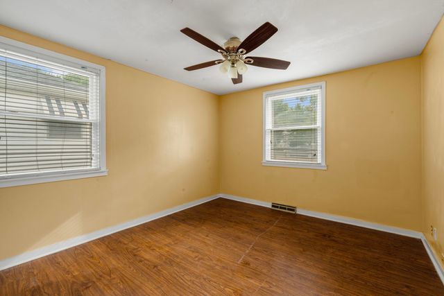939 N Sleight Street, Naperville, IL 60563