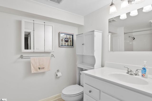 250 Thompson Road, Taylors, SC 29687