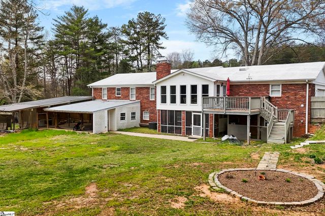 250 Thompson Road, Taylors, SC 29687