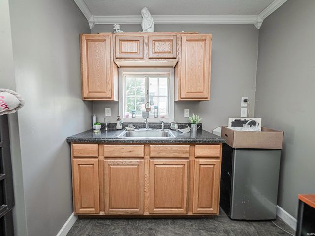 308 N 3rd Avenue, Princeton, IN 47670