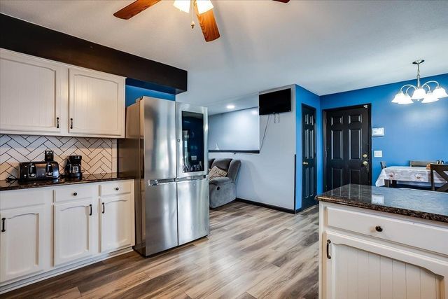 2844 S Chase Ave, Wichita, KS 67217