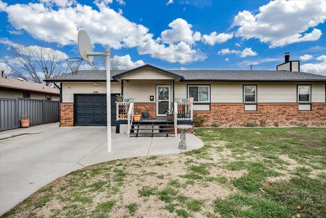 2844 S Chase Ave, Wichita, KS 67217