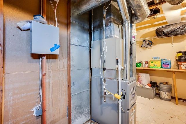 2844 S Chase Ave, Wichita, KS 67217