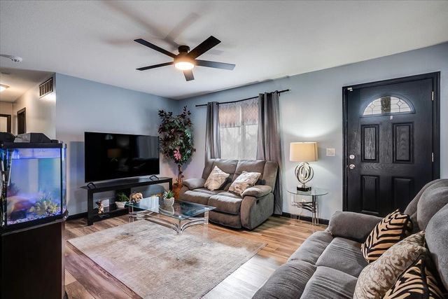 2844 S Chase Ave, Wichita, KS 67217