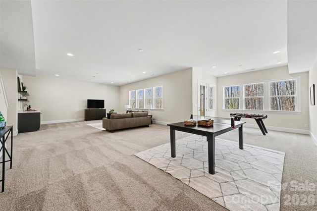 106 Windbluff Court, Statesville, NC 28677