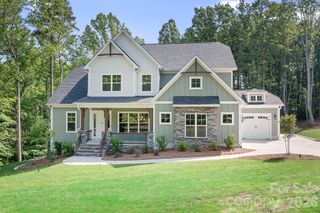 106 Windbluff Court, Statesville, NC 28677