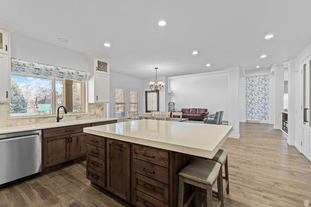 186 N MOUNTAIN VISTAS RD, Kaysville, UT 84037