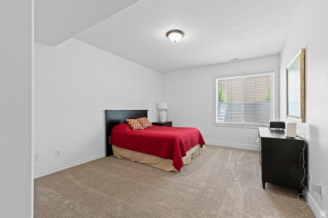 186 N MOUNTAIN VISTAS RD, Kaysville, UT 84037
