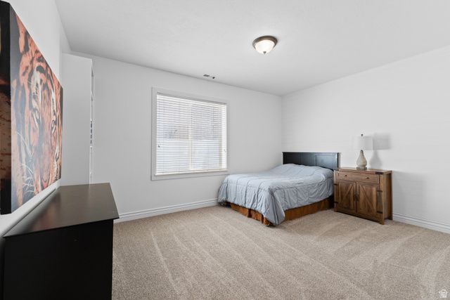 186 N MOUNTAIN VISTAS RD, Kaysville, UT 84037