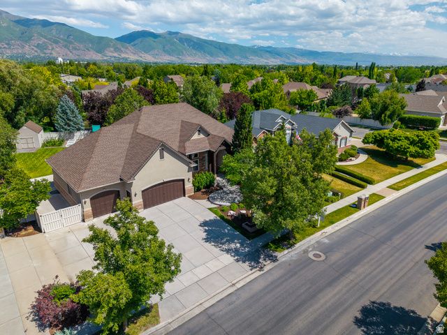 186 N MOUNTAIN VISTAS RD, Kaysville, UT 84037