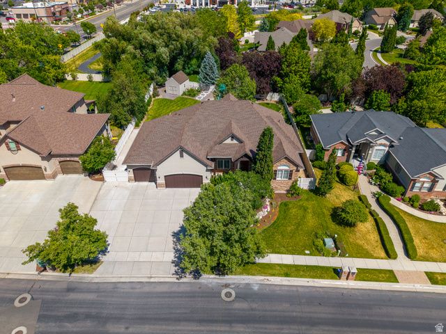 186 N MOUNTAIN VISTAS RD, Kaysville, UT 84037