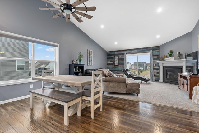 10001 190th Avenue NW, Elk River, MN 55330