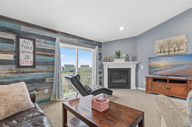 10001 190th Avenue NW, Elk River, MN 55330