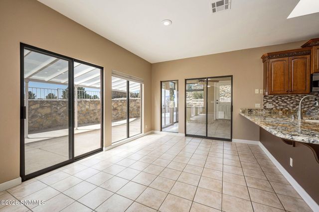 6887 Via Emma, Las Cruces, NM 88007