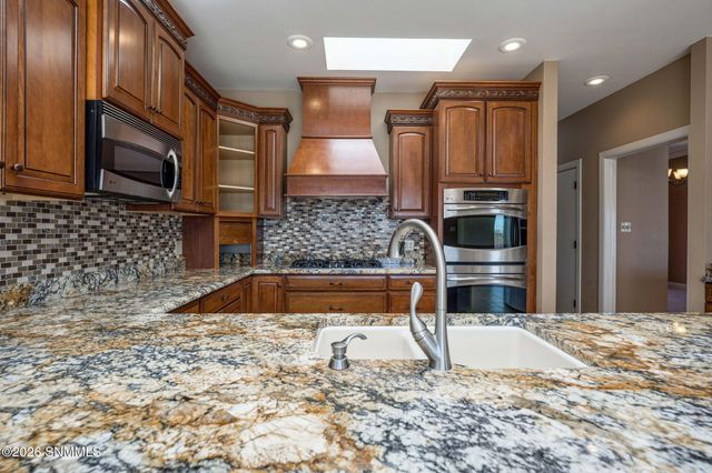 6887 Via Emma, Las Cruces, NM 88007