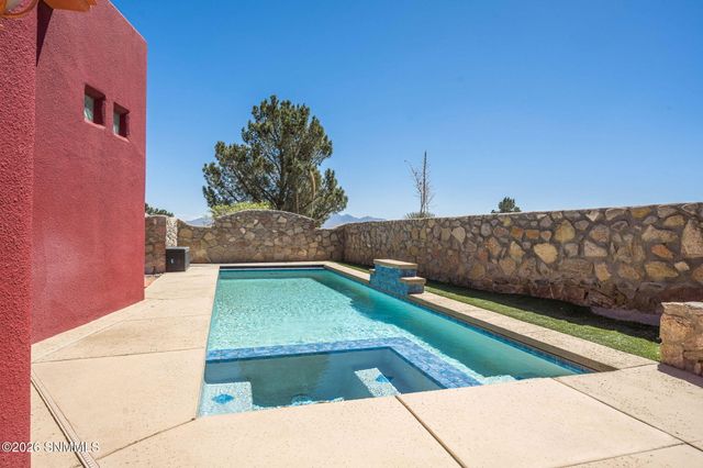 6887 Via Emma, Las Cruces, NM 88007