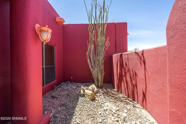 6887 Via Emma, Las Cruces, NM 88007