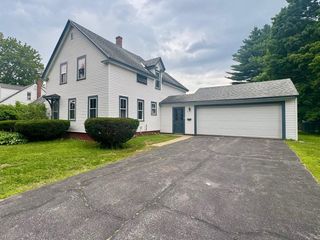 18 blossom Street, Keene, NH 03431