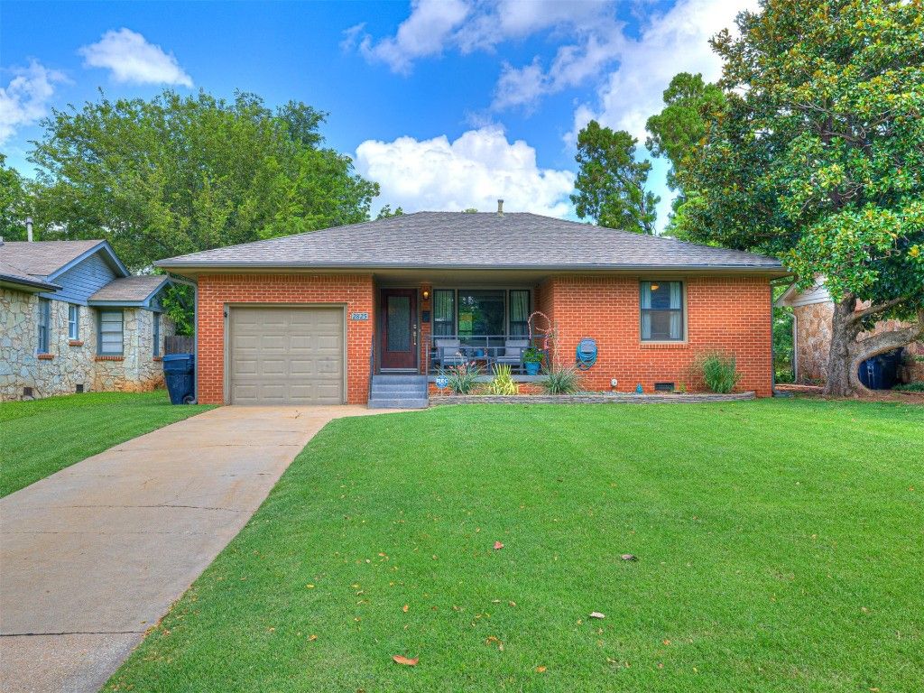 2825 Cambridge Court, Oklahoma City, OK 73116