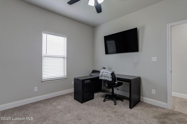 1206 N Essex Avenue, Lubbock, TX 79416