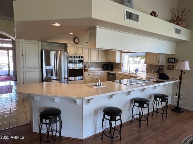 10929 E SPRING CREEK Road, Sun Lakes, AZ 85248