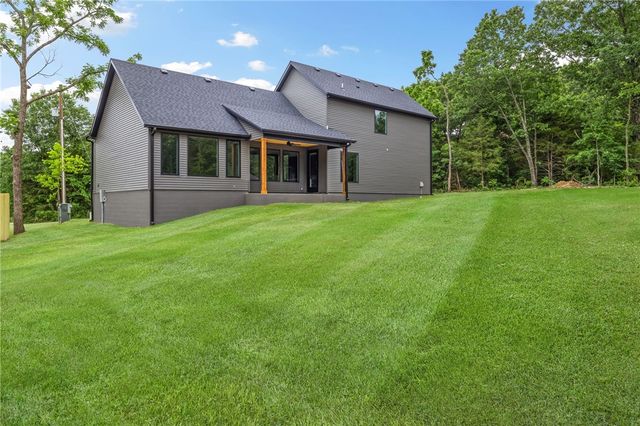 5 McGinnis Lane, Bella Vista, AR 72715