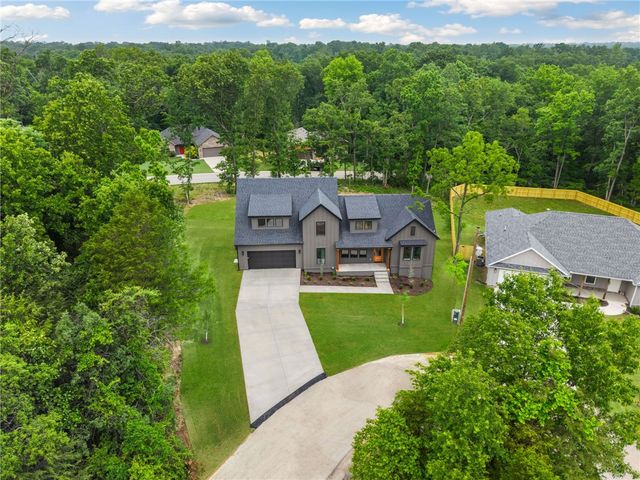 5 McGinnis Lane, Bella Vista, AR 72715