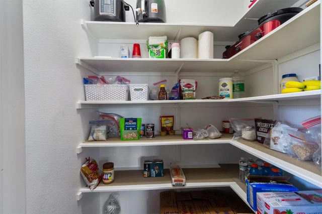 203 Mossycup DR, San Marcos, TX 78666