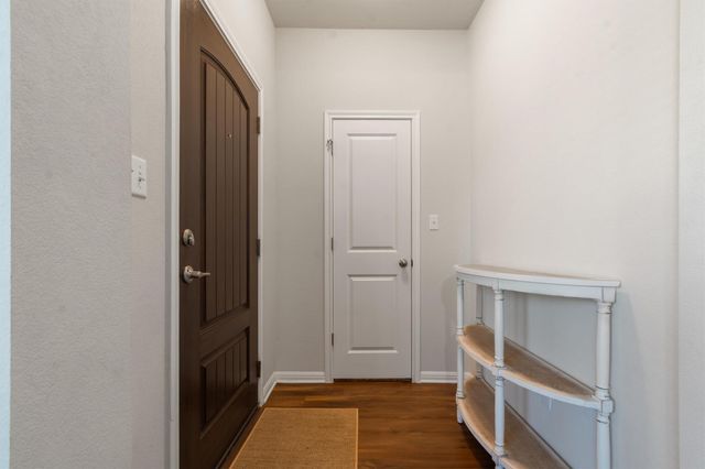 203 Mossycup DR, San Marcos, TX 78666