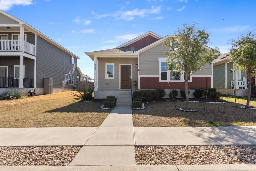 203 Mossycup DR, San Marcos, TX 78666