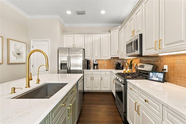 10619 GLENCORSE TERRACE, Bradenton, FL 34211