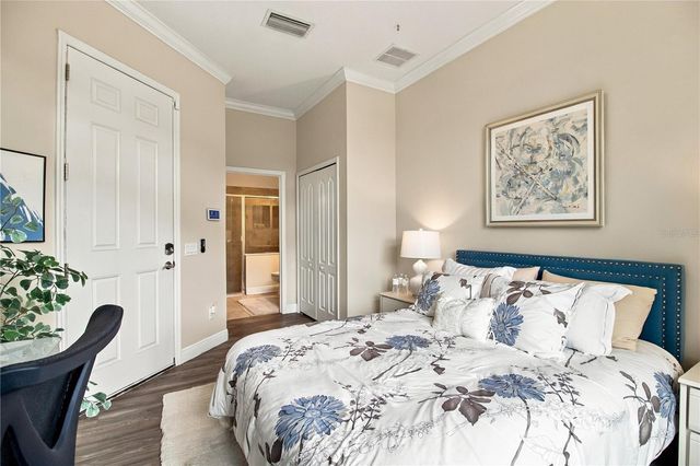 10619 GLENCORSE TERRACE, Bradenton, FL 34211