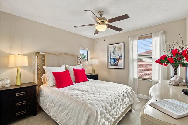 10619 GLENCORSE TERRACE, Bradenton, FL 34211