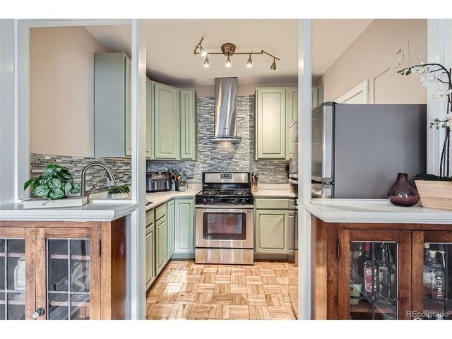 963 N Logan St 11, Denver, CO 80203