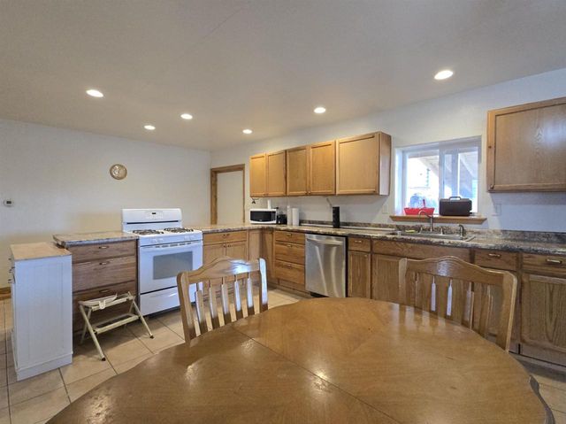 5404 YETTER ROAD, Pittsville, WI 54466