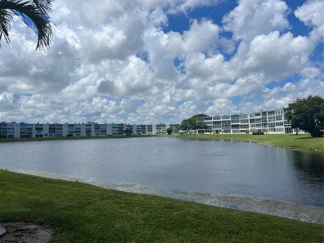 4053 Harwood E 4053, Deerfield Beach, FL 33442