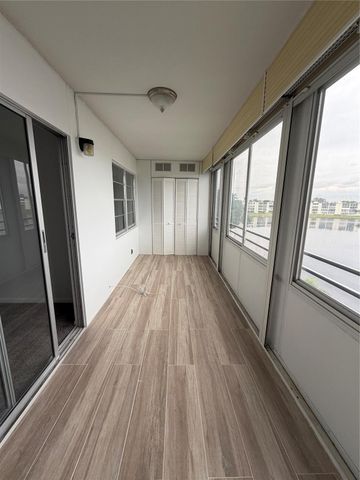 4053 Harwood 4053, Deerfield Beach, FL 33442