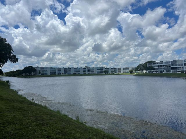 4053 Harwood 4053, Deerfield Beach, FL 33442