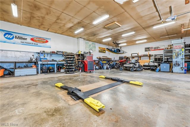 42275 State Route 39, Wellsville, OH 43968