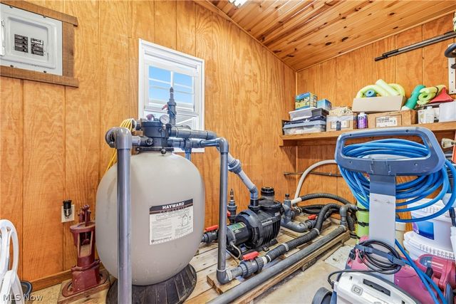 42275 State Route 39, Wellsville, OH 43968
